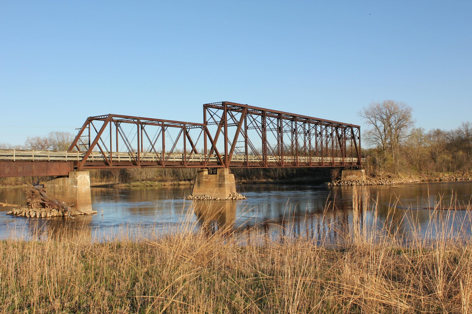 Truss spans